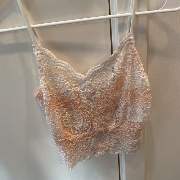 Fashion Nova lace white top barely used - Picture 1 of 2